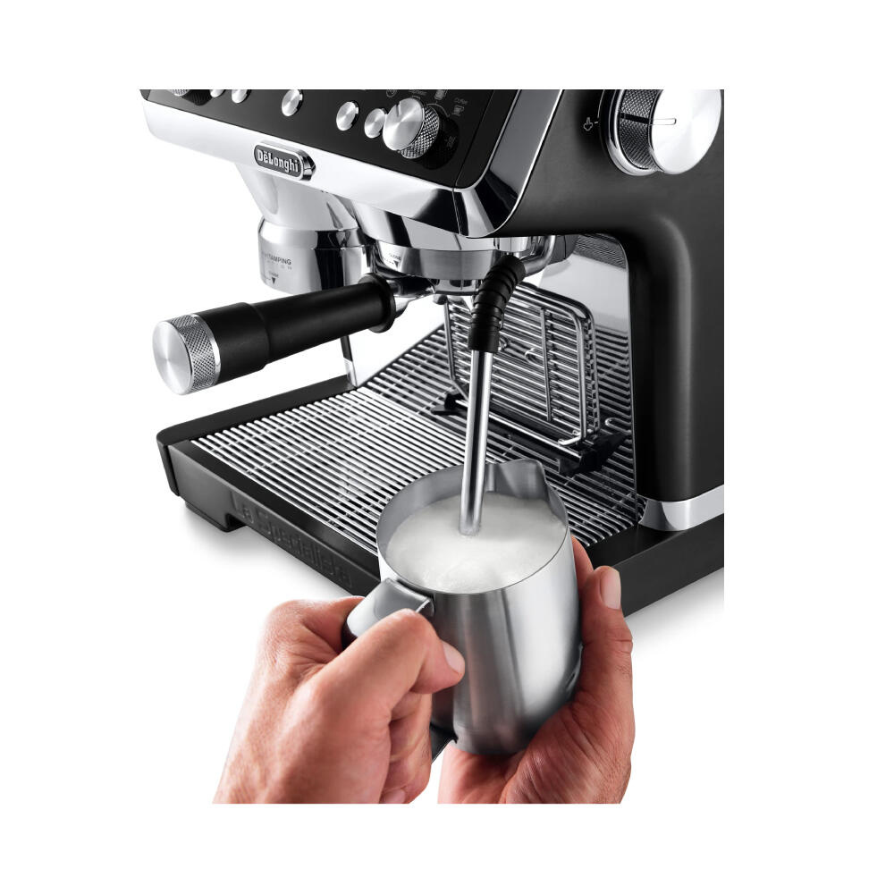 DeLonghi Espressomachine La Specialista EC9355.BM