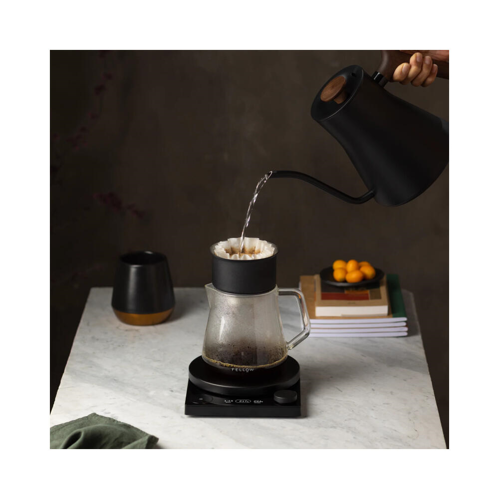 Fellow Stagg EKG Pro Gooseneck Waterkoker 0,9L Mat Zwart Walnoot