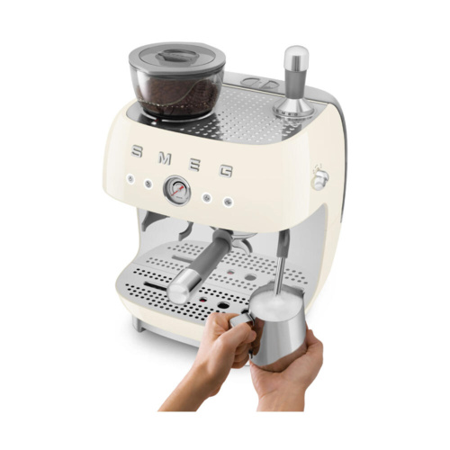 Smeg Halfautomatische Espressomachine Creme