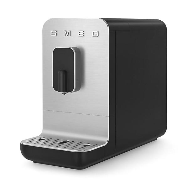 Smeg Volautomatische Koffiemachine Basic Zwart