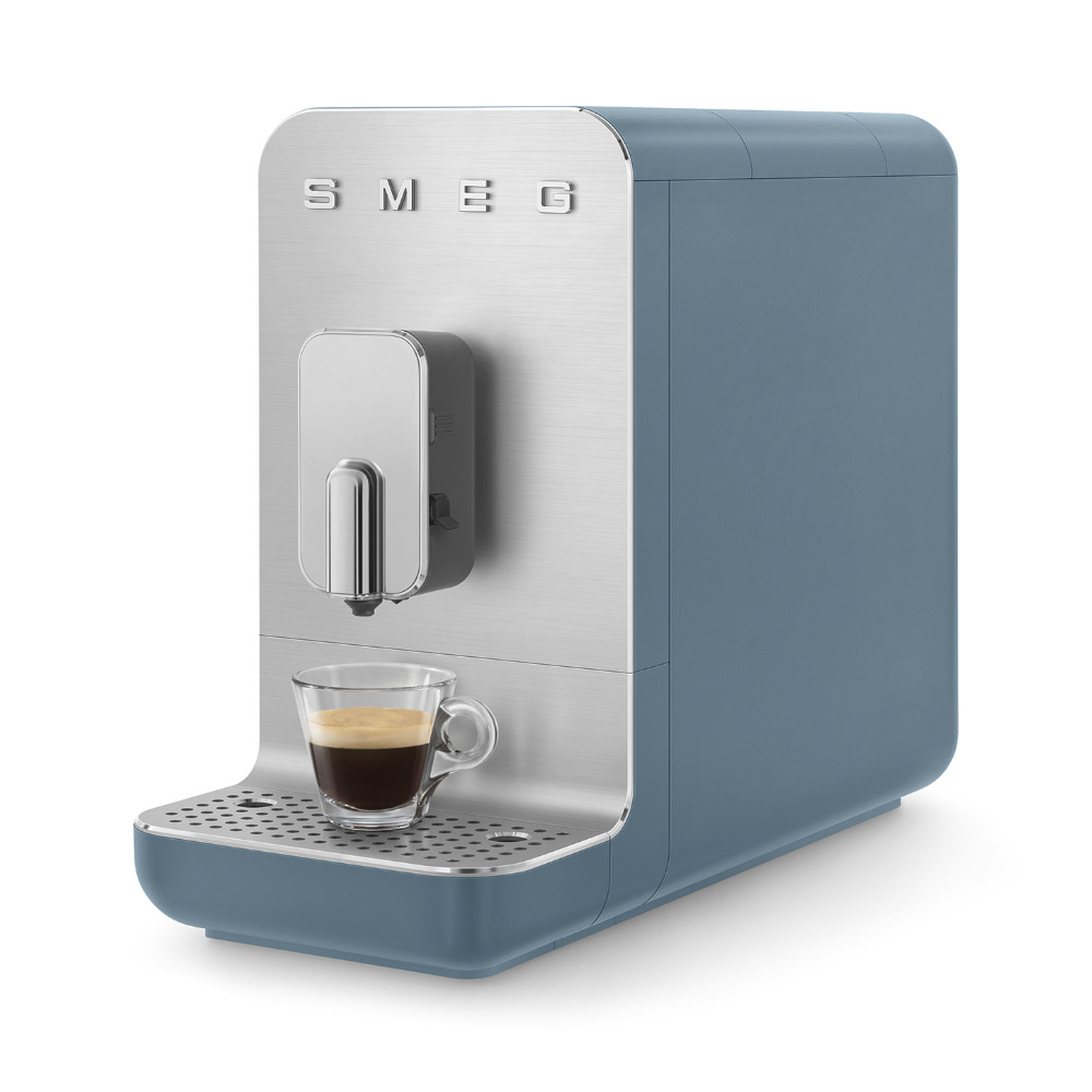Smeg Volautomatische Koffiemachine Premium Storm Blue